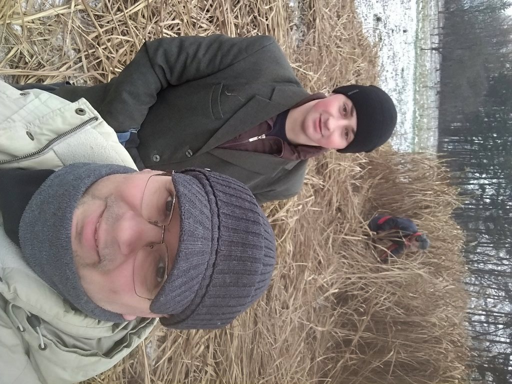 Доцент Герц А. І. і магістрант Савків В. В. на жнивах